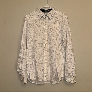 Express Fitted White with Blue and Black Playing Card Pips Print Cotton Shirt